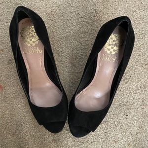 Vince Camuto open-toe suede black pumps size 6.5